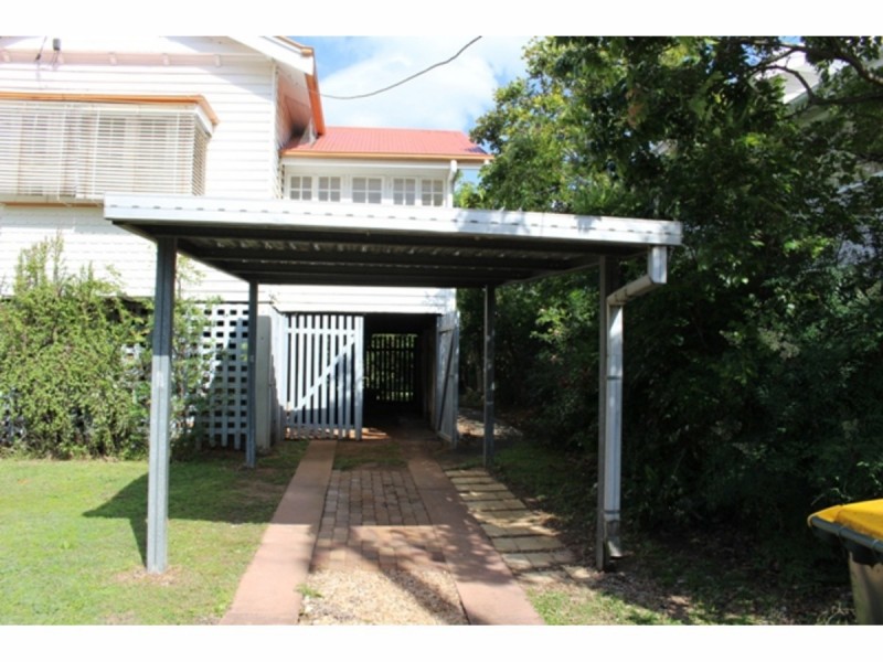 72 Woodville Street, Hendra QLD 4011