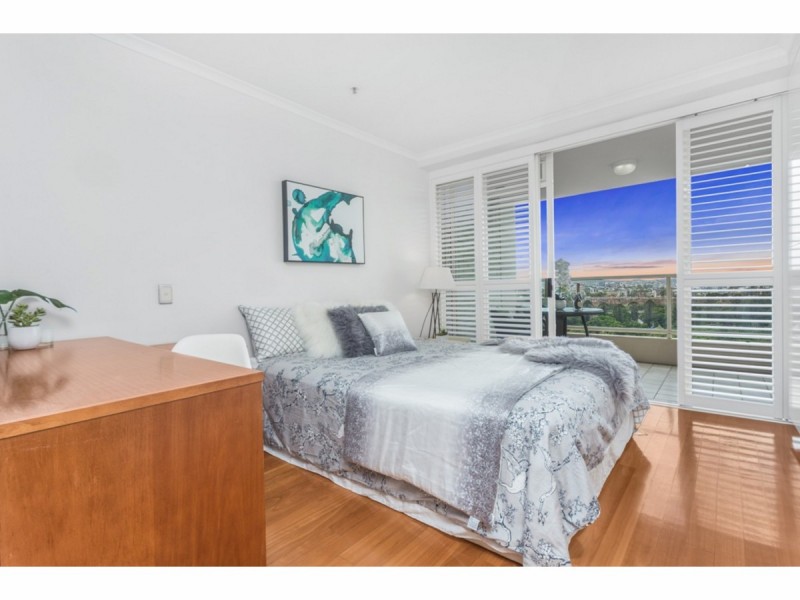 1302/132 Alice Street, Brisbane City QLD 4000