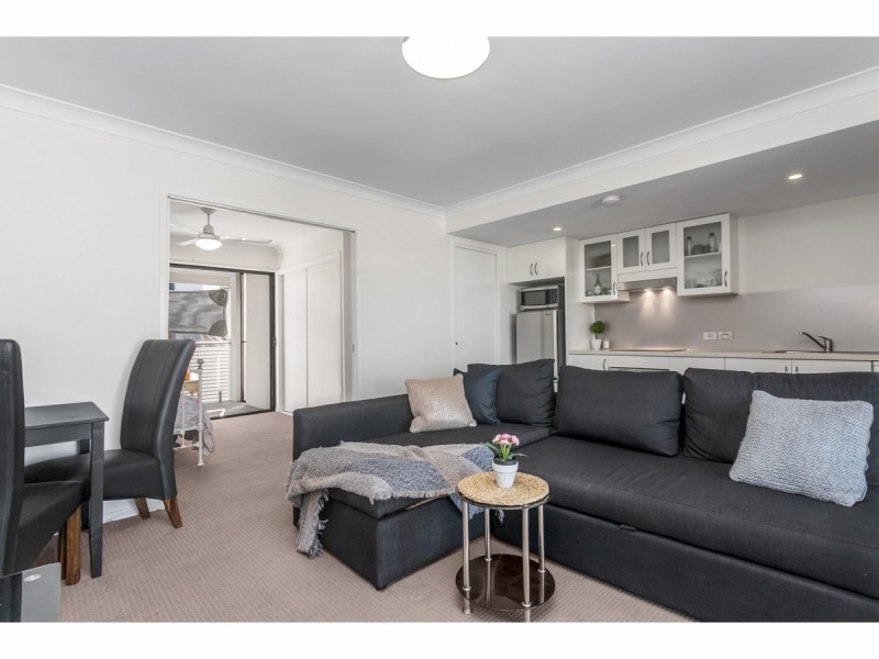 3/21 Fenton Street, Fairfield QLD 4103