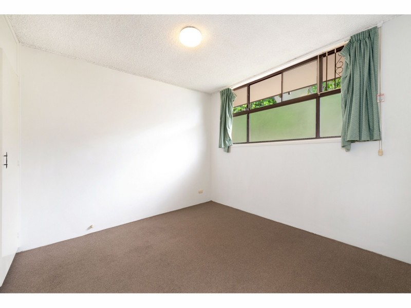 2/69 Junction Road, Clayfield QLD 4011