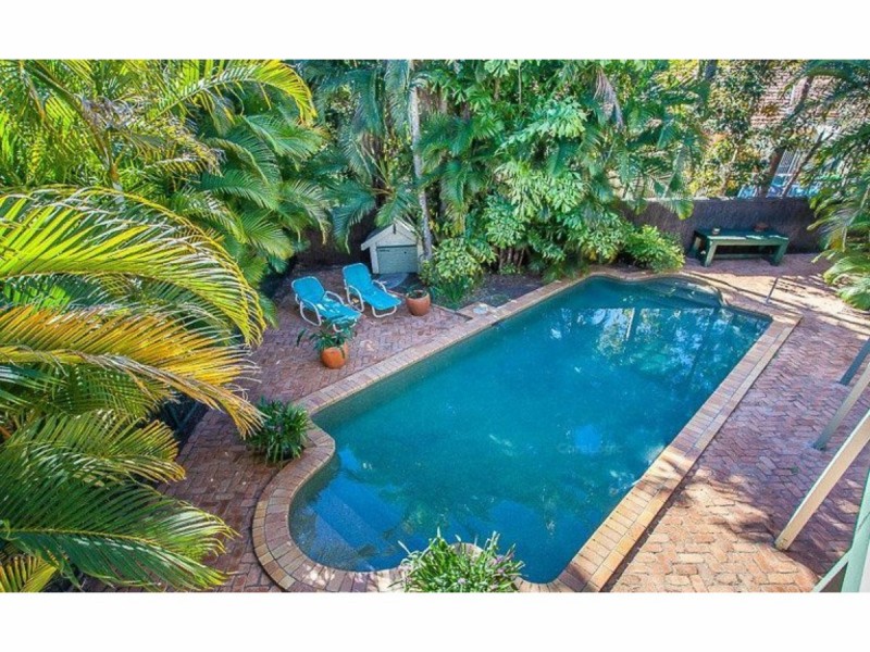 111 Mirbelia Street, Kenmore Hills QLD 4069