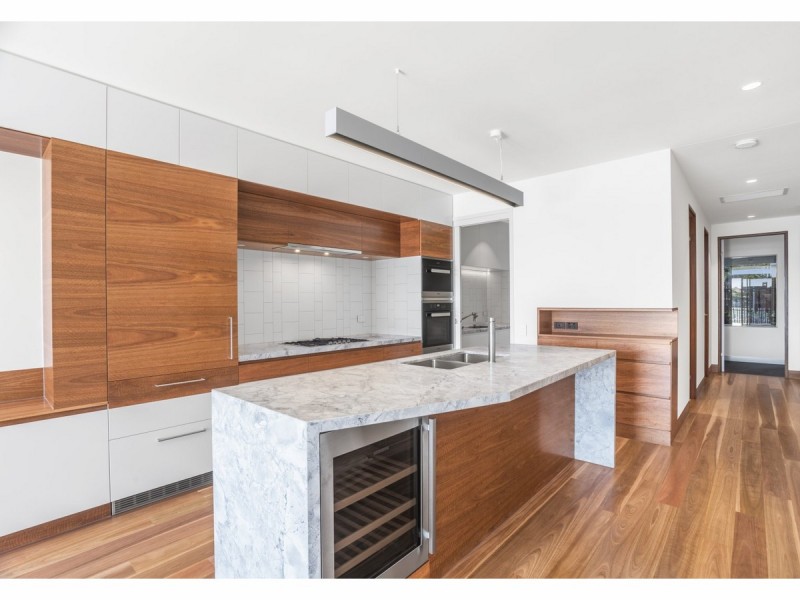 12/21 Byron Street, Bulimba QLD 4171