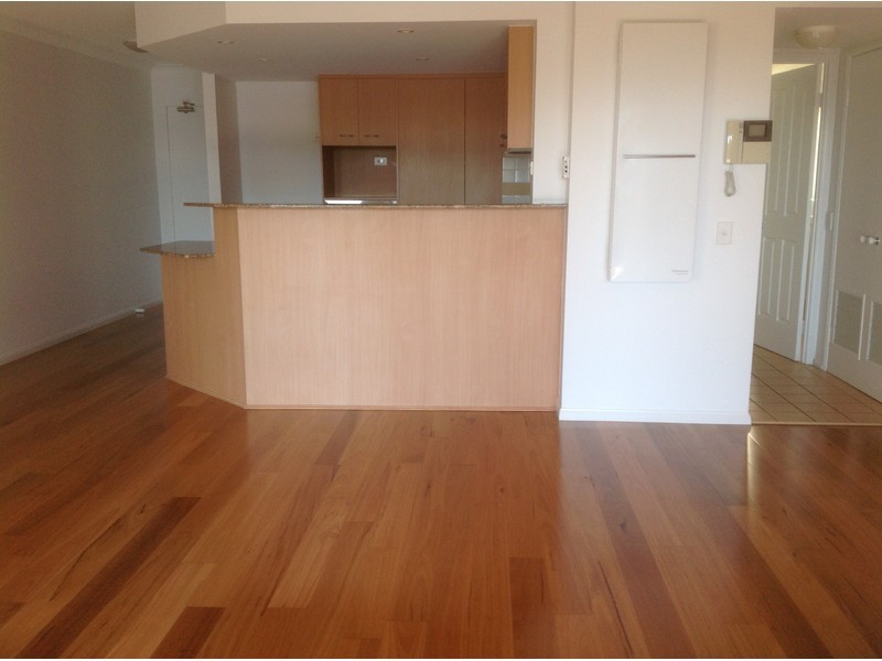 19/64 Lambert Street, Kangaroo Point QLD 4169