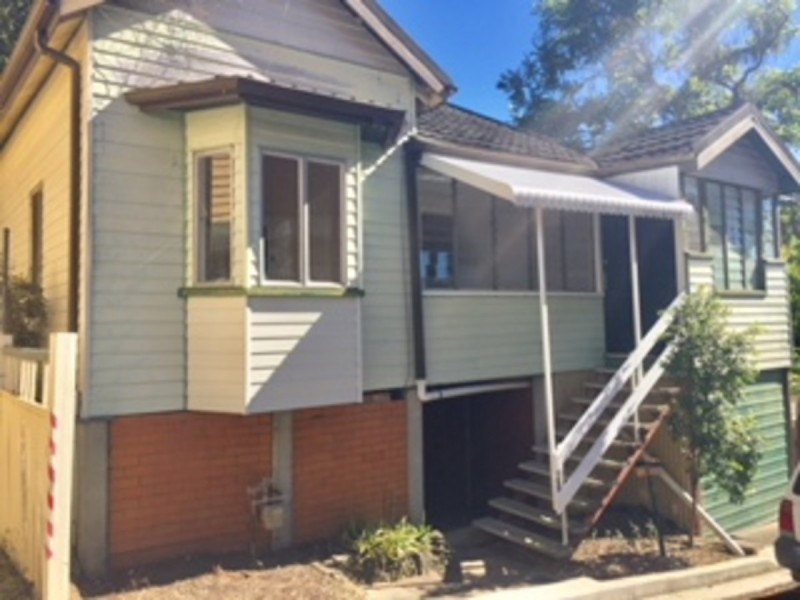 38 Robert Street, Spring Hill QLD 4000