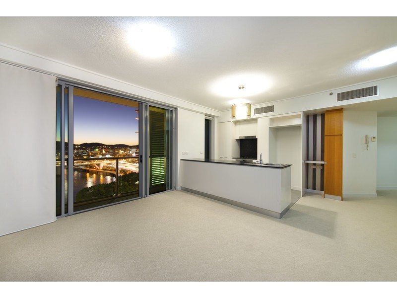126/18 Tank Street, Brisbane City QLD 4000