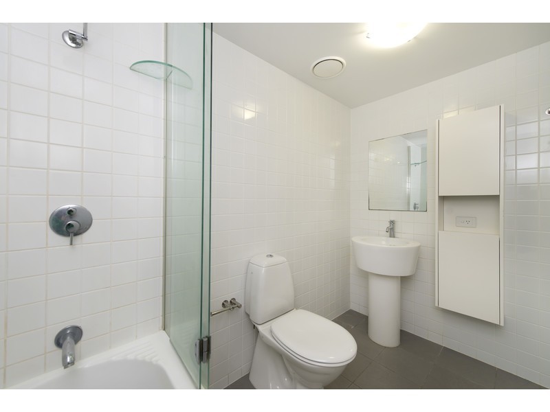 126/18 Tank Street, Brisbane City QLD 4000