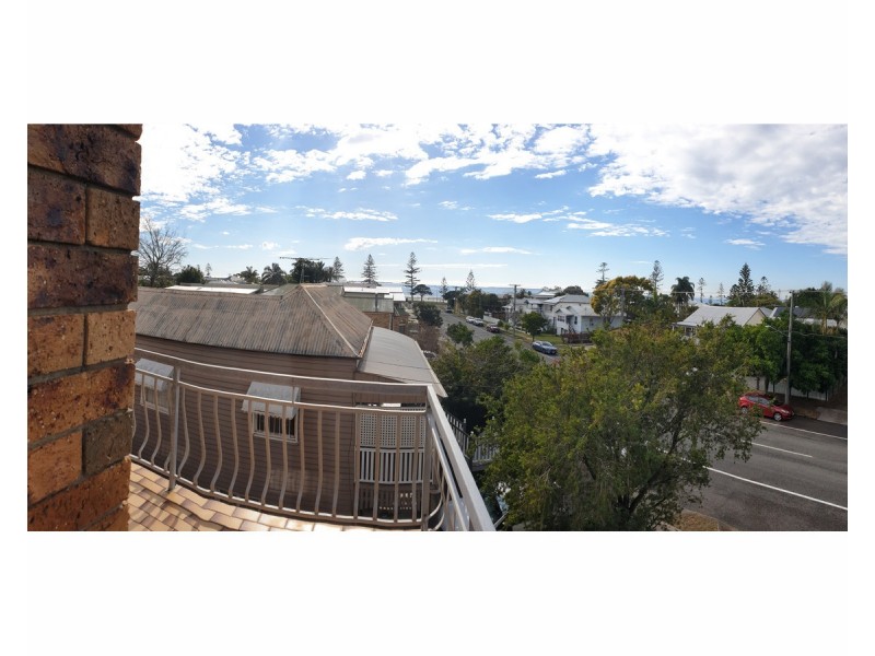 4/27 Berrima Street, Wynnum QLD 4178