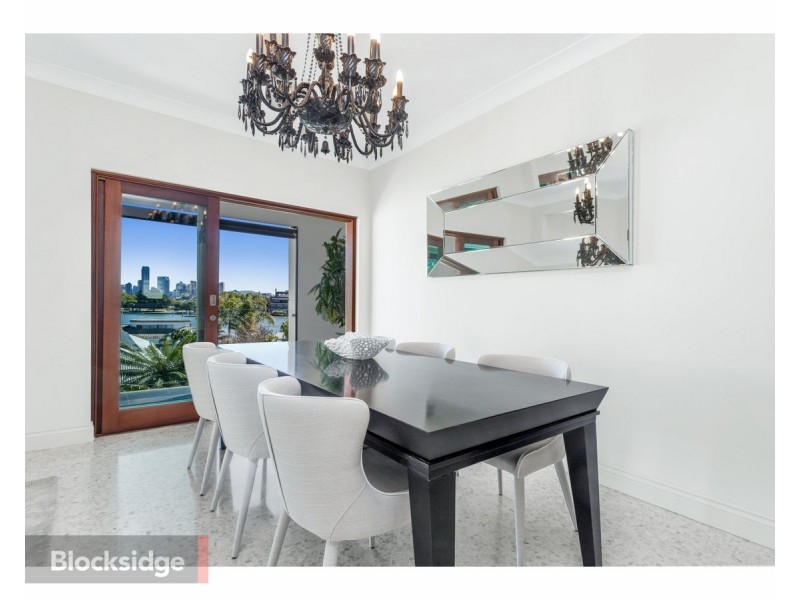 37 Wendell Street, Norman Park QLD 4170