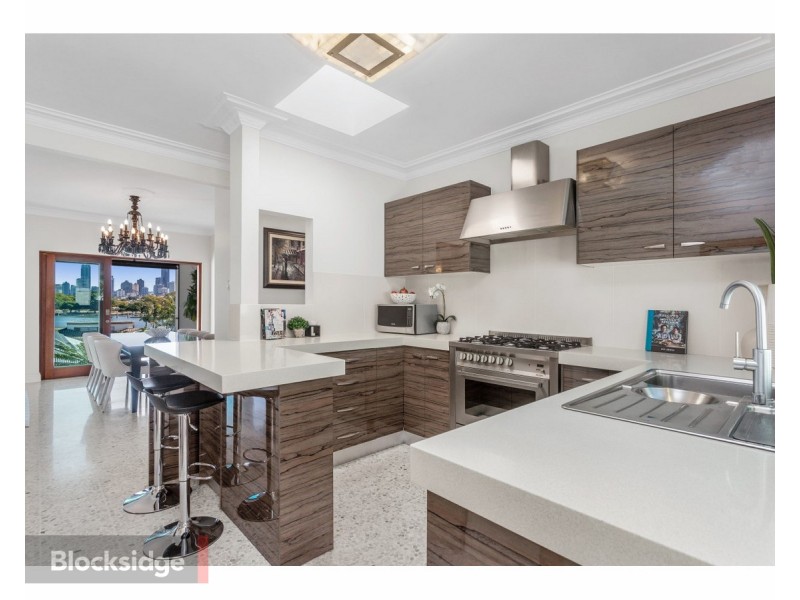 37 Wendell Street, Norman Park QLD 4170