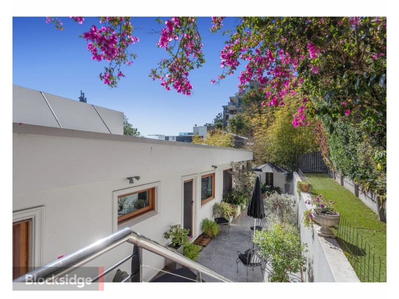 37 Wendell Street, Norman Park QLD 4170