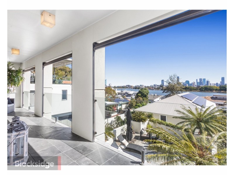 37 Wendell Street, Norman Park QLD 4170