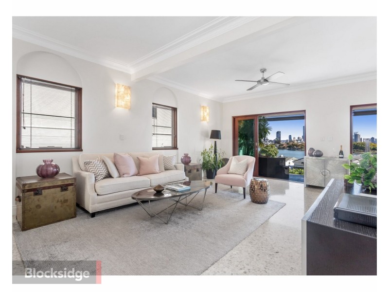 37 Wendell Street, Norman Park QLD 4170