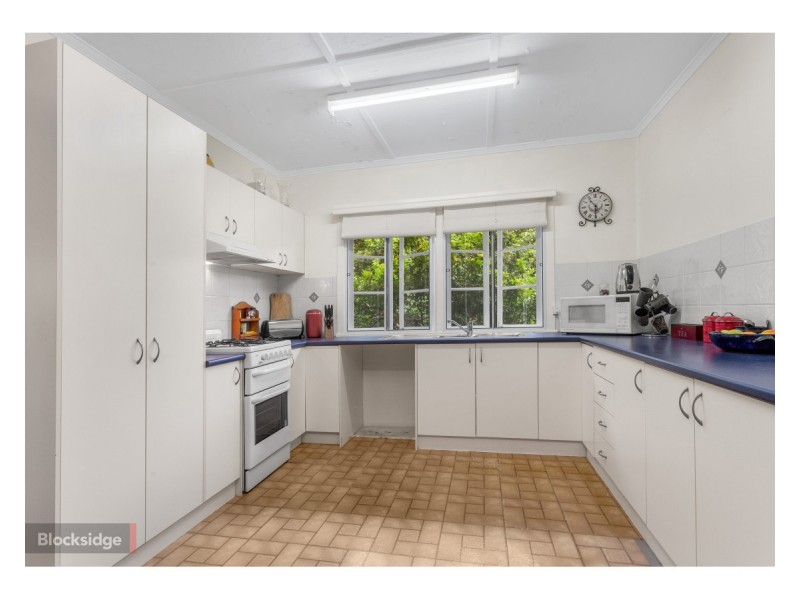 14 Alleena Street, Chermside QLD 4032