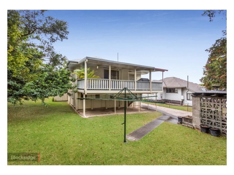 14 Alleena Street, Chermside QLD 4032