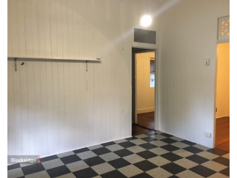 18 Milne Street, Spring Hill QLD 4000