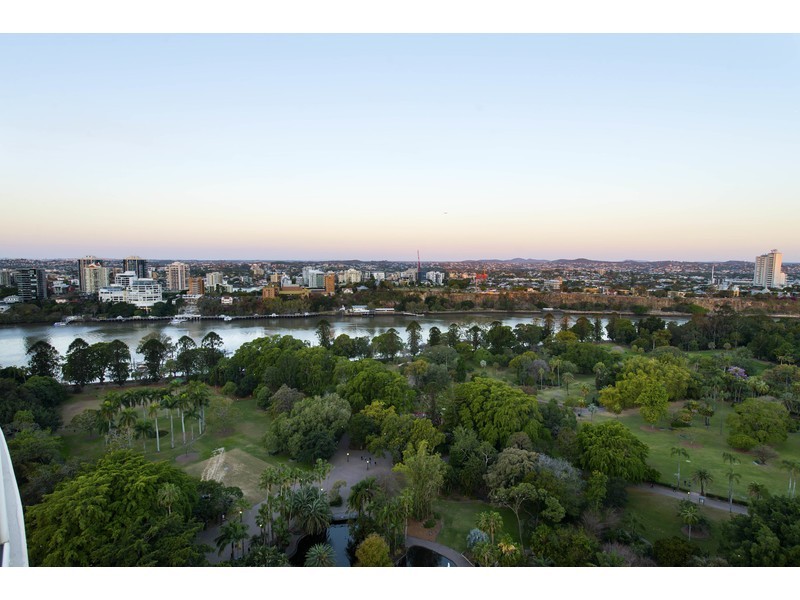 2403/132 Alice Street, Brisbane City QLD 4000