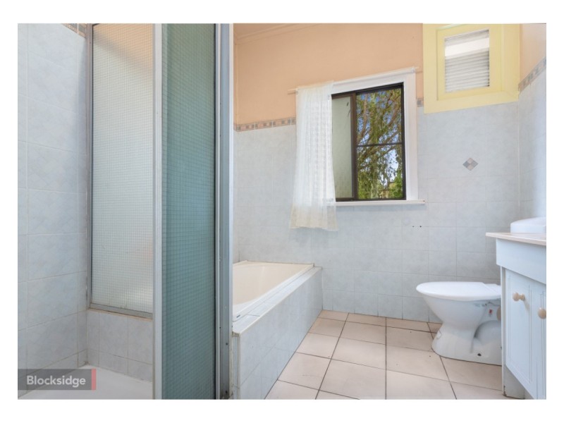 56 Stafford Street, Silkstone QLD 4304