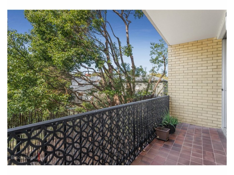 10/9 Norwood Street, Toowong QLD 4066