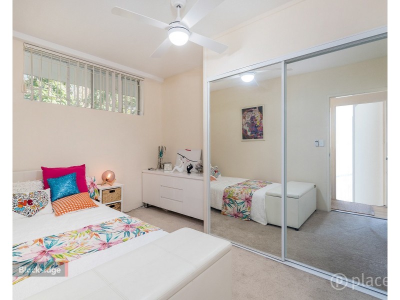 10/9 Norwood Street, Toowong QLD 4066