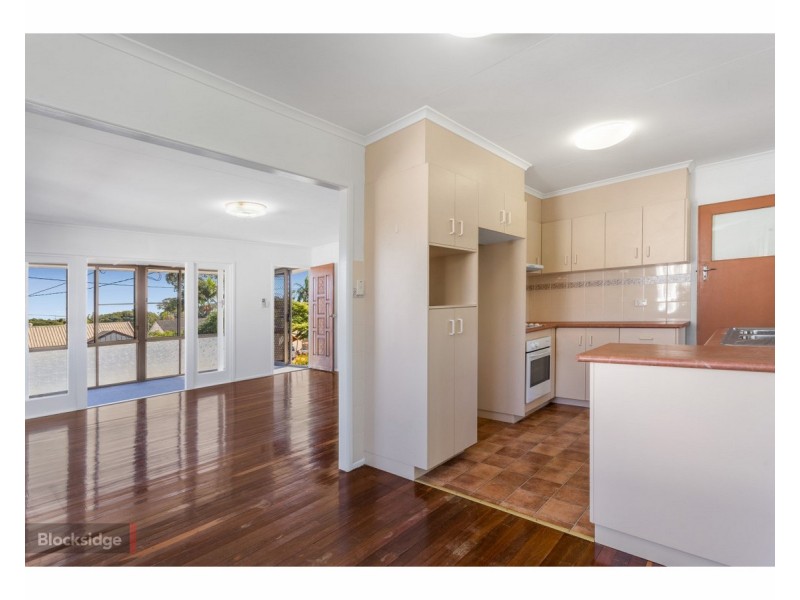 5 Glendavis Street, Brighton QLD 4017