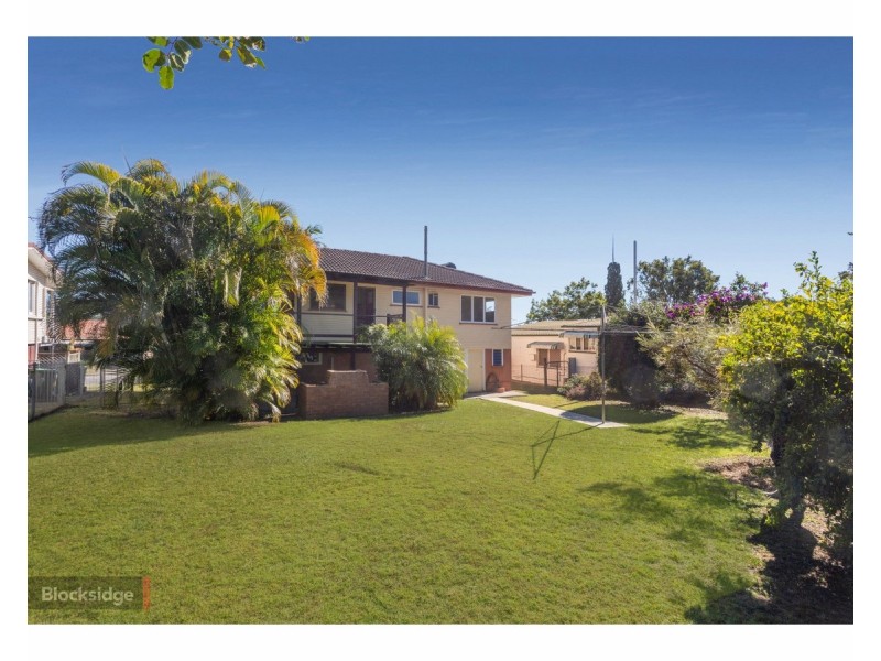 5 Glendavis Street, Brighton QLD 4017