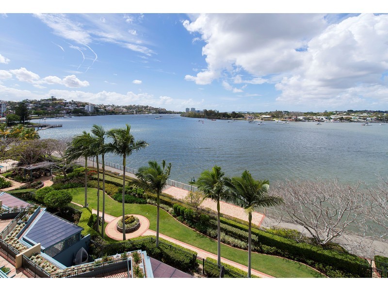 504/57B Newstead Terrace, Newstead QLD 4006