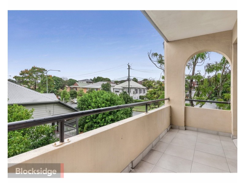 8/161 Junction Road, Clayfield QLD 4011