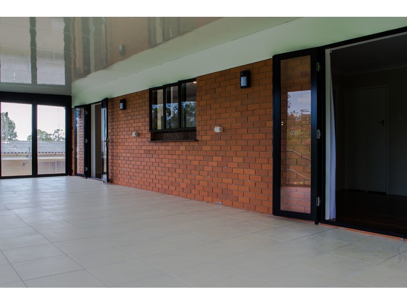 9 Graymond Street, Chermside QLD 4032