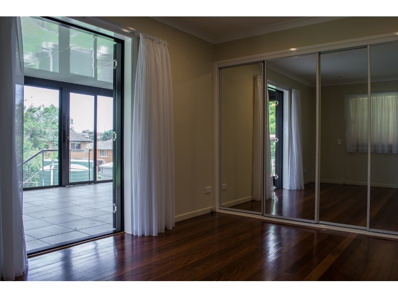 9 Graymond Street, Chermside QLD 4032