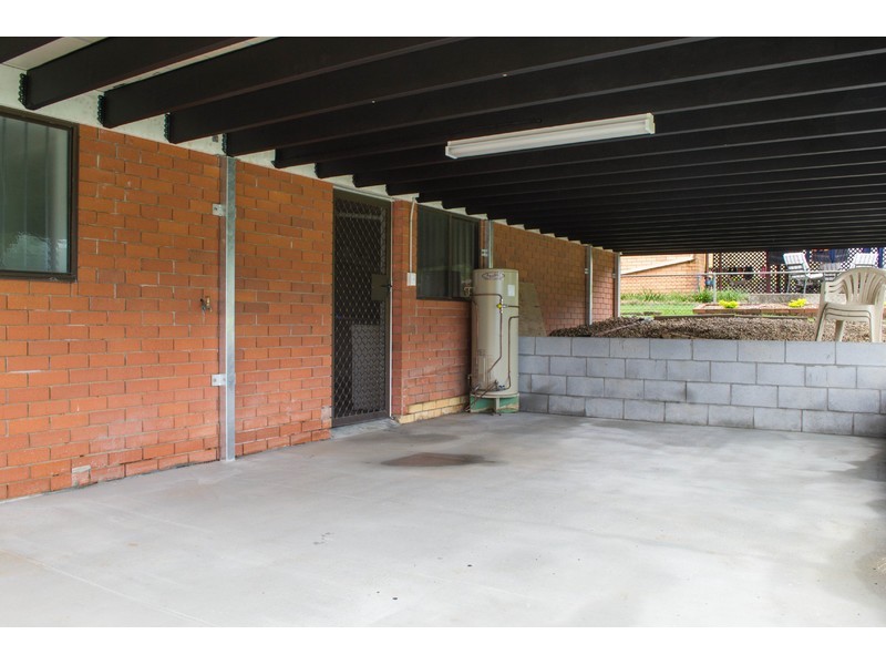 9 Graymond Street, Chermside QLD 4032