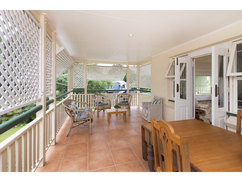 2 Braeside Terrace, Alderley QLD 4051