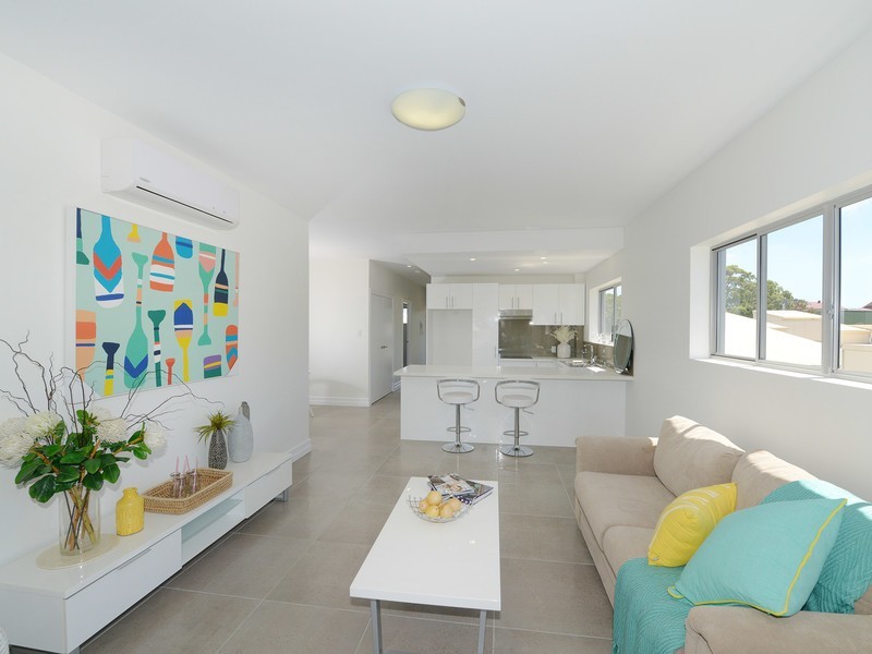 11 Stephens Street, Morningside QLD 4170