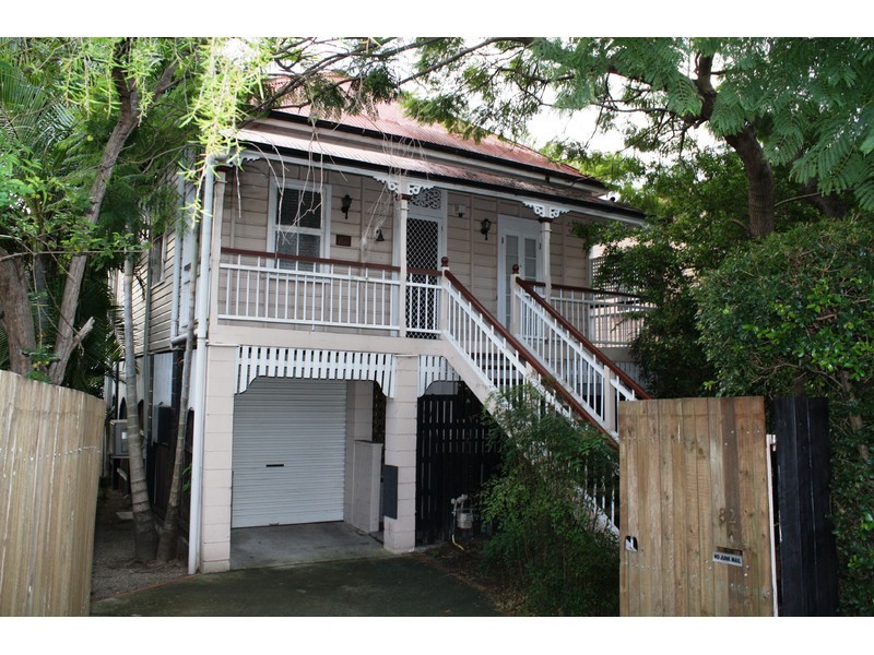 82 Victoria Street, Windsor QLD 4030