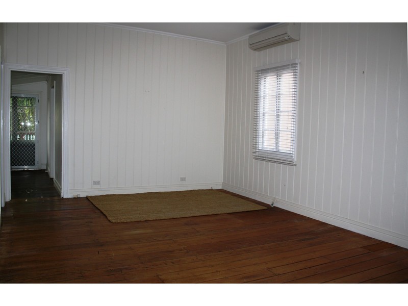 82 Victoria Street, Windsor QLD 4030