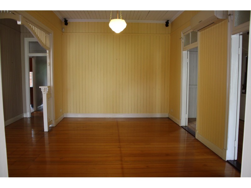 6 Scott Street, Red Hill QLD 4059