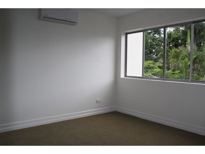 10/11 Stephens Street, Morningside QLD 4170
