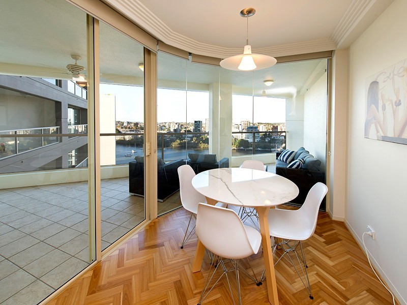 12 Edward Street, Brisbane City QLD 4000