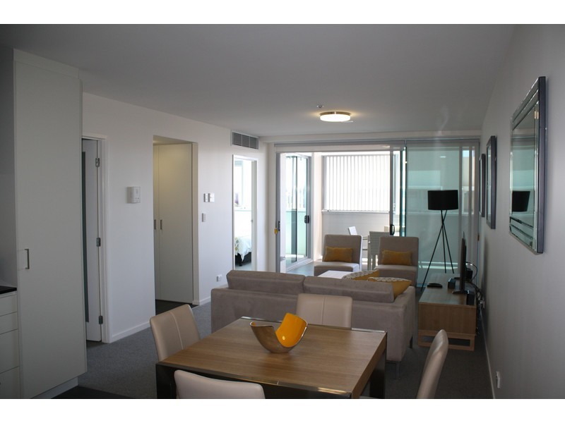 1206/18 Thorn Street, Kangaroo Point QLD 4169