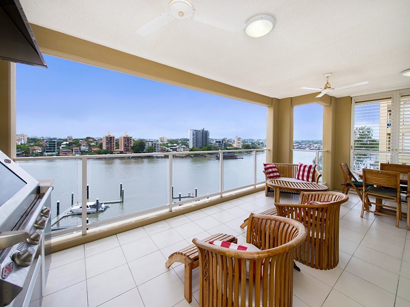 12N/39 Castlebar Street, Kangaroo Point QLD 4169