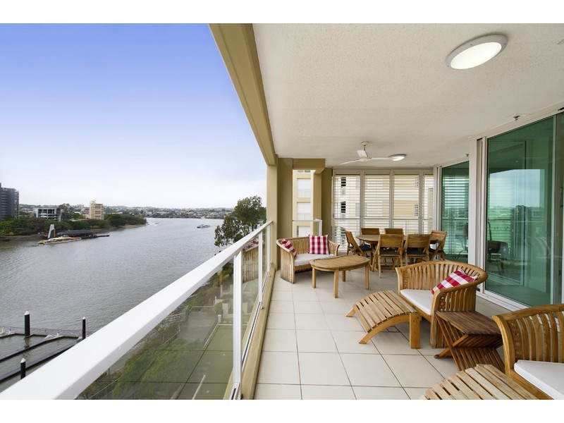 12N/39 Castlebar Street, Kangaroo Point QLD 4169