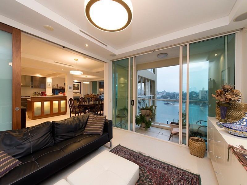 12N/39 Castlebar Street, Kangaroo Point QLD 4169