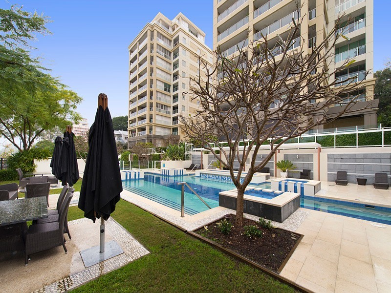 12N/39 Castlebar Street, Kangaroo Point QLD 4169