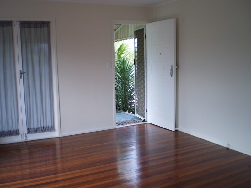 16 Tantallon Street, Mount Gravatt East QLD 4122