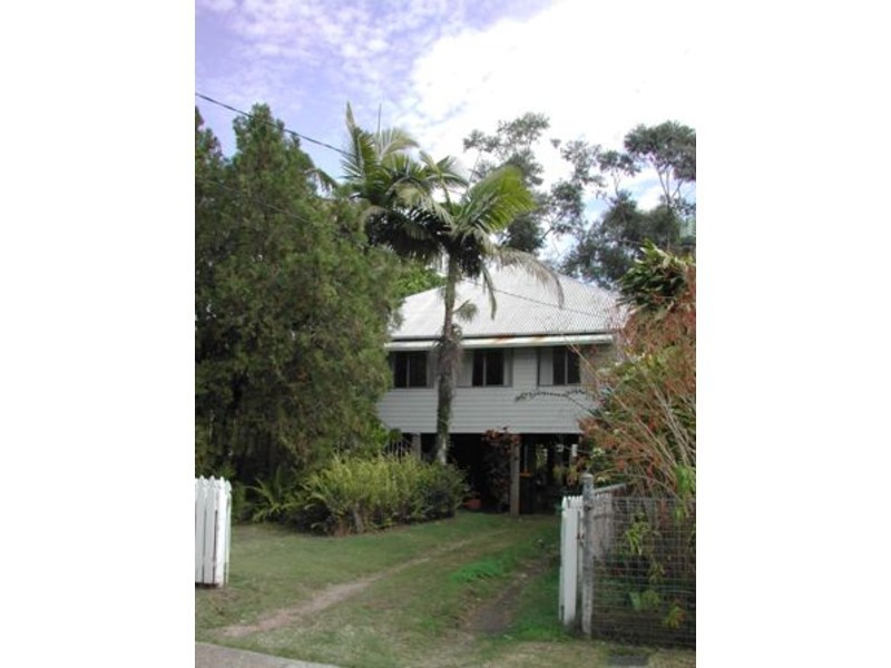 64 Deighton Road, Dutton Park QLD 4102