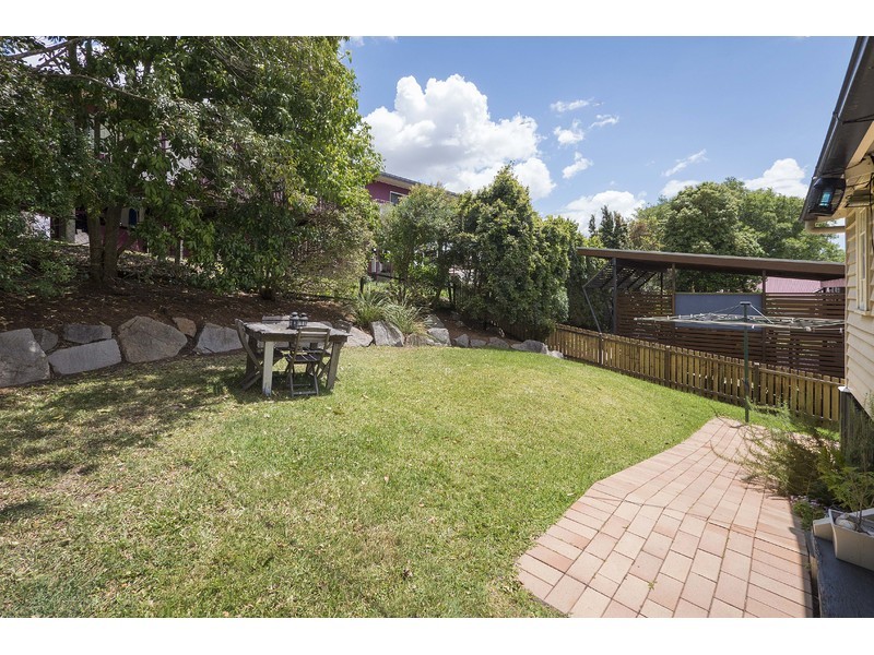 4 Scott Street, Red Hill QLD 4059