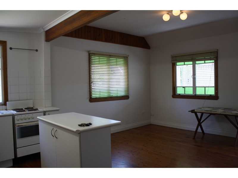 37 Lochaber Street, Dutton Park QLD 4102
