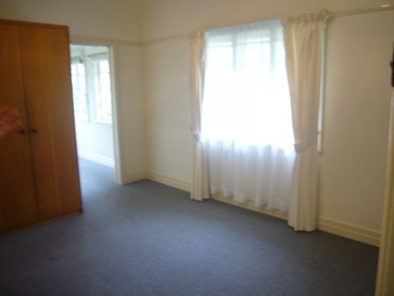 220 Coopers Camp Road, Ashgrove QLD 4060