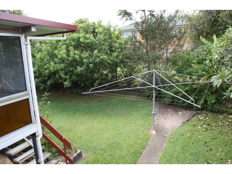 11 Pacific Street, Chermside West QLD 4032