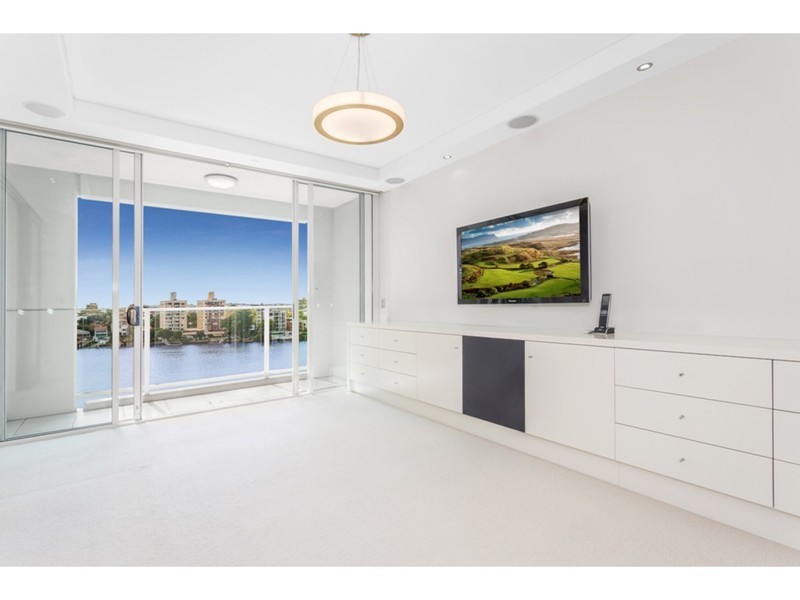 12N/39 Castlebar Street, Kangaroo Point QLD 4169