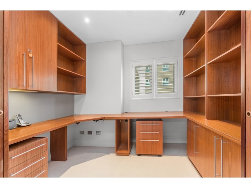 12N/39 Castlebar Street, Kangaroo Point QLD 4169